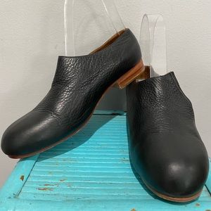 The Palatines Shoes Forte Asymmetrical Open Bootie Size 6 Black